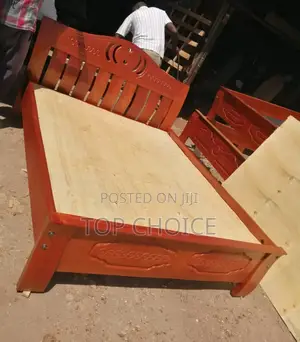 Mahogany Bed 4*6fts
