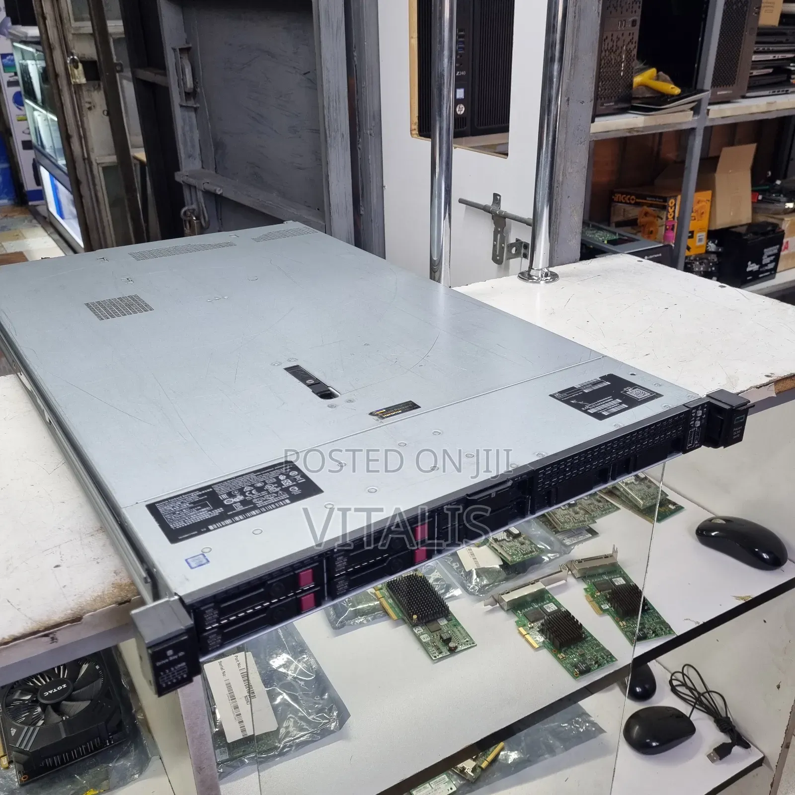 Server HP ProLiant DL360 Gen10 64GB Intel Xeon SSD 1.5T