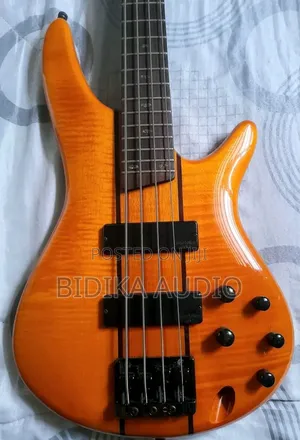 Ibanez Active 4 Strings Bass Guitar