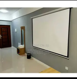 Remote Controlled Easy to Use Projector Screen
