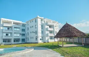 Malindi 2-Bedroom Apartment Beach Getaway in Kijani