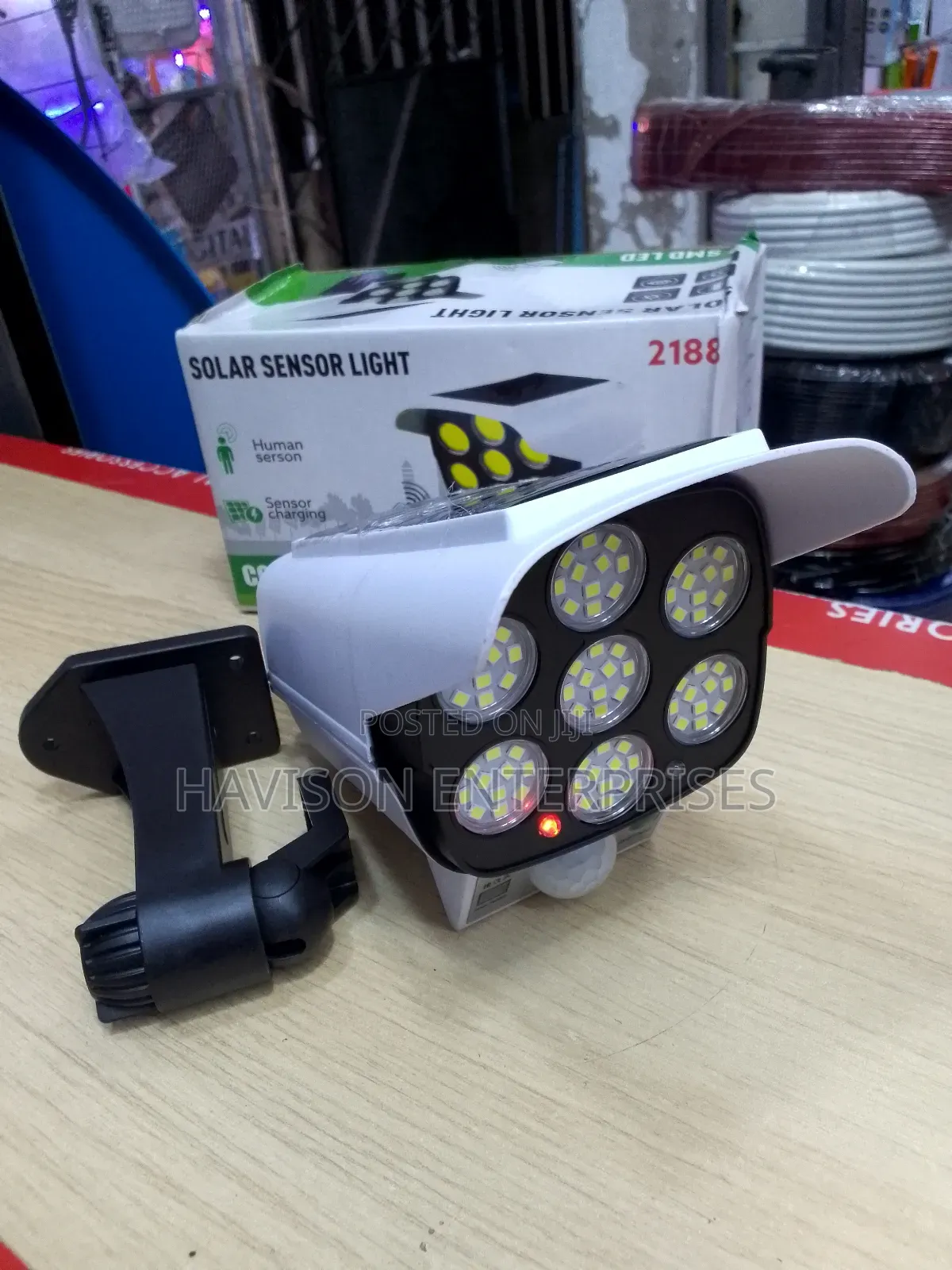 Solar Monitoring Lamp/Motion Sensor
