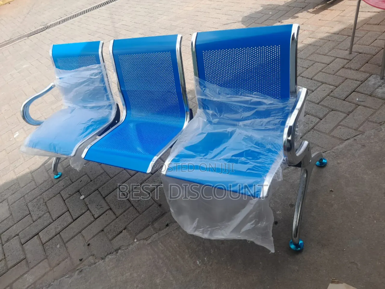 Unpadded Link -Chair