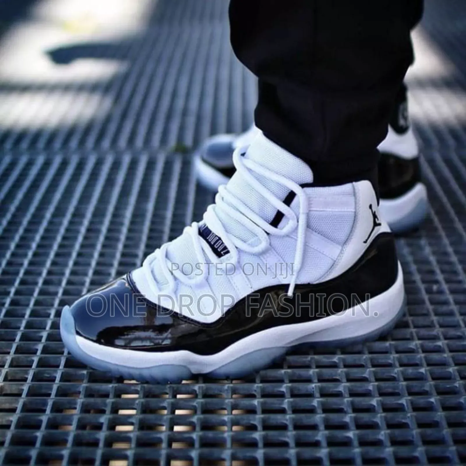 White Black J11