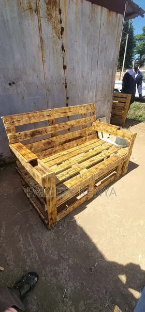 Three Seater Pallet Seat