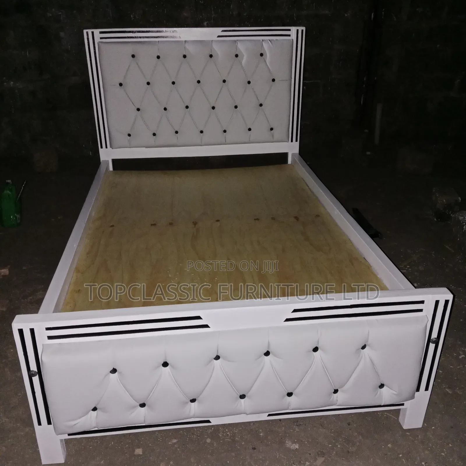 Beds 4x6 Hardwood