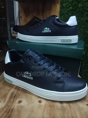 Lacoste Un1