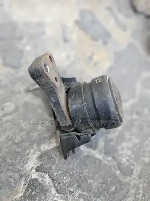 Engine Mounting  Probox 2015