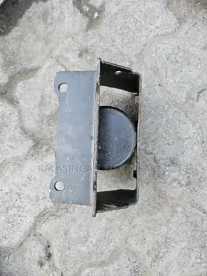 Suzuki Swift Gear Mounting