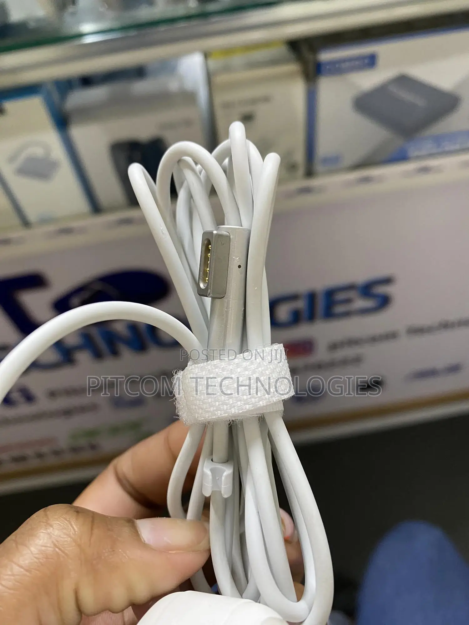 60w Magsafe 1 (L Shape) Macbook Adapter