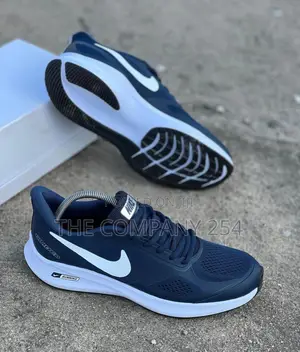 Nike Zoom Runner Trainer Sport Shoes Available