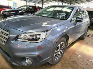 Subaru Outback 2017 Silver