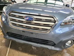 Subaru Outback 2017 Silver