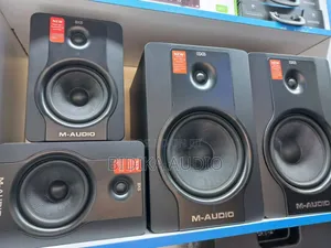 New Model Speaker M-Audio Bx5
