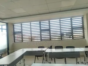 Adorable Horizontal Roller Blinds