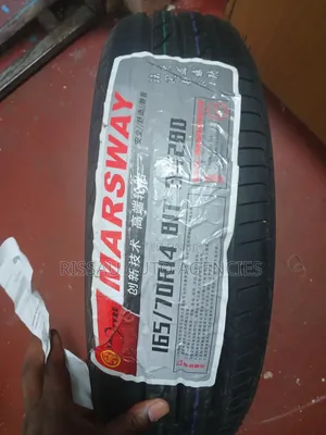 165/70 R 14 Marsway Tyres Made in China.