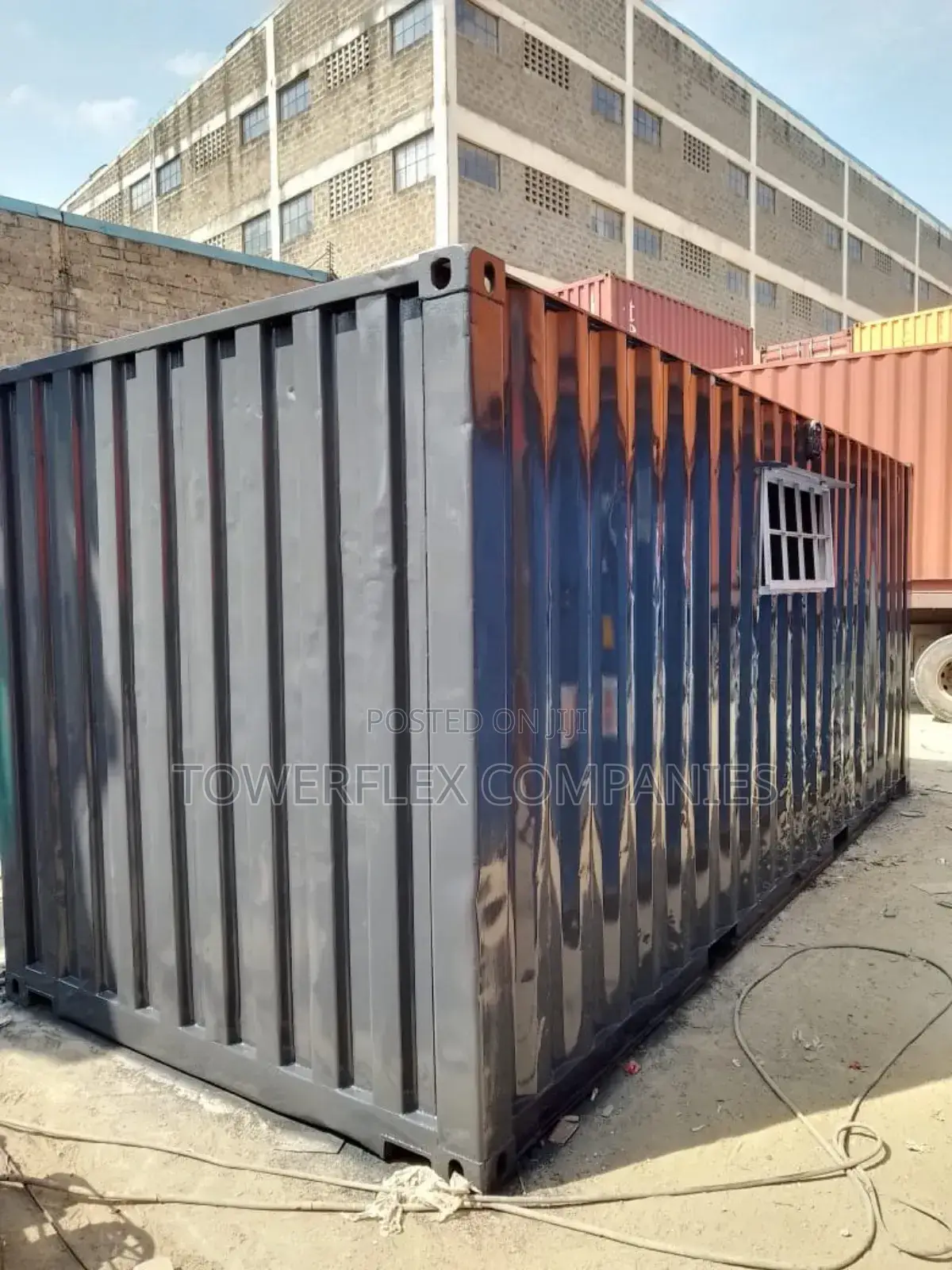 20-Foot Container Restaurants
