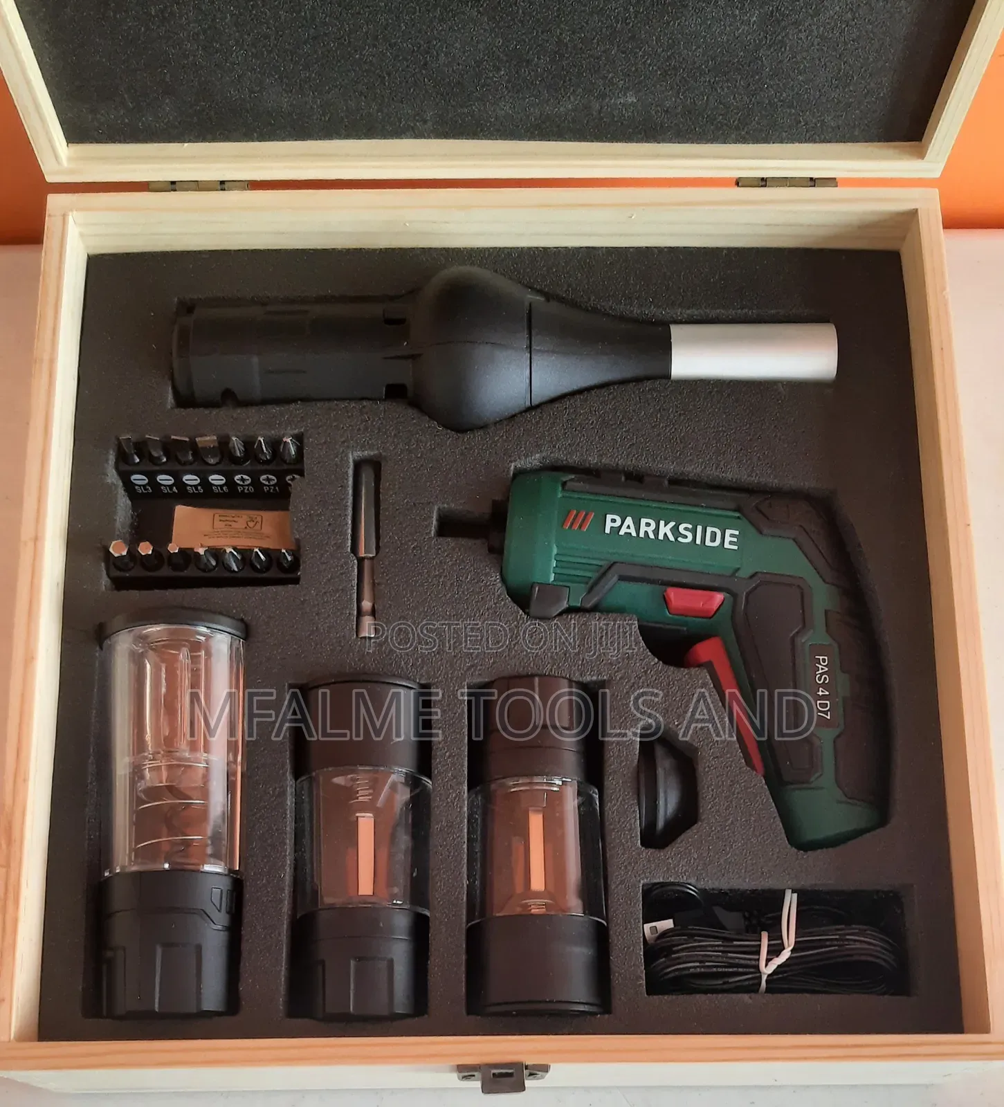 Parkside Cordless Screwdriver Set
