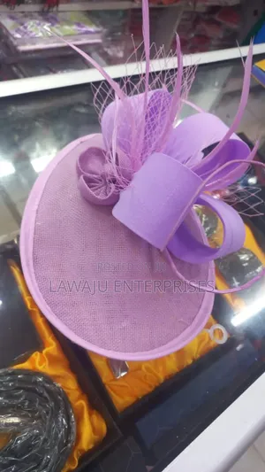 Chic Ladies Fascinators