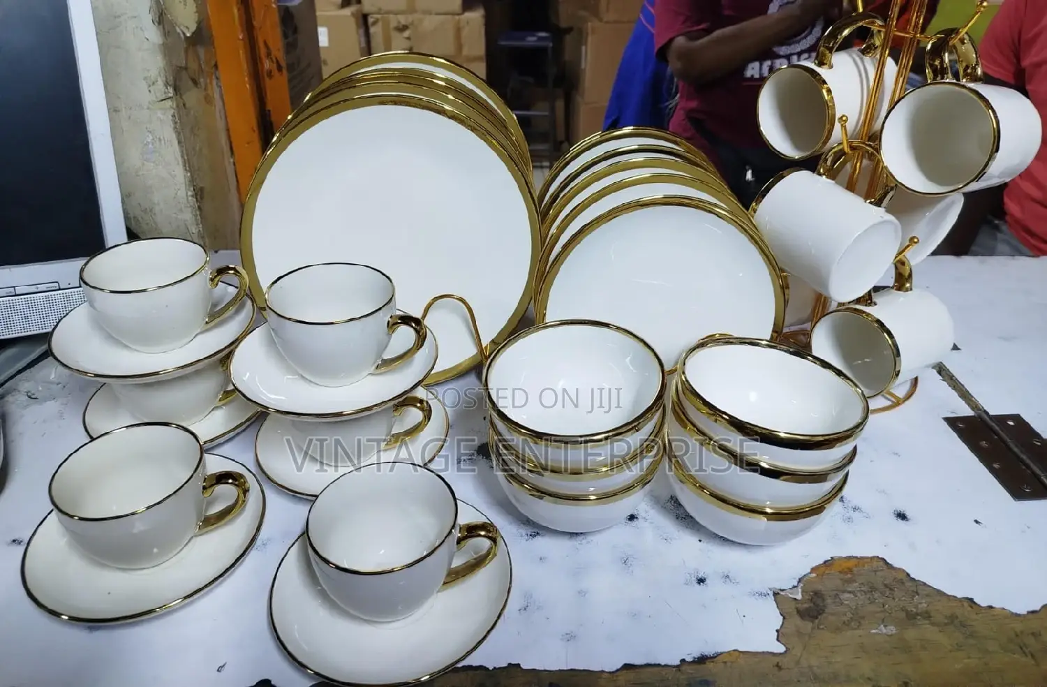 36pcs Dinner Set Gold Line