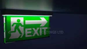 Exit Arrow Sign For Right Kh5r