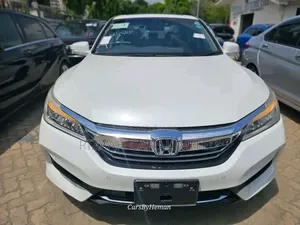 Honda Accord Sport 2.0T 2018 White