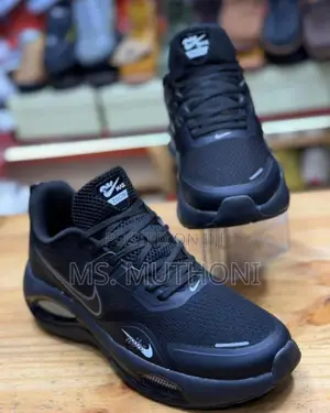 Quality Work Out Shoes (Gym / Running Shoes ) Size 40-45