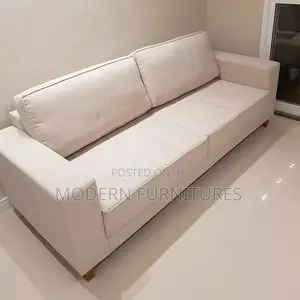 Good Looking and Comfy 3 Seater Sofa
