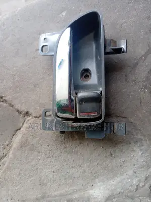 Subaru Impreza Gh4/N14 Inside Door Handle