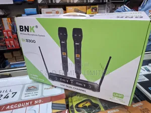 BNK BK8300 Wireless Microphone