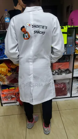White Labcoat/ White Dustcoat