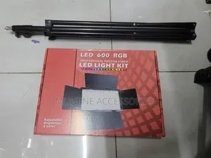 Rechargable Led 600 RGB PRO Light Panel Photo Video KIT