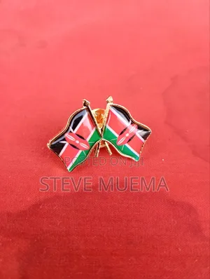 Double Kenya Flag Lapel,