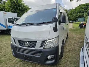 Nissan Caravan (Urvan) 2017 White