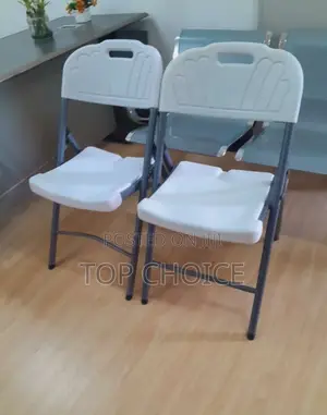 Foldable Lecture Chairs (On Offer!)