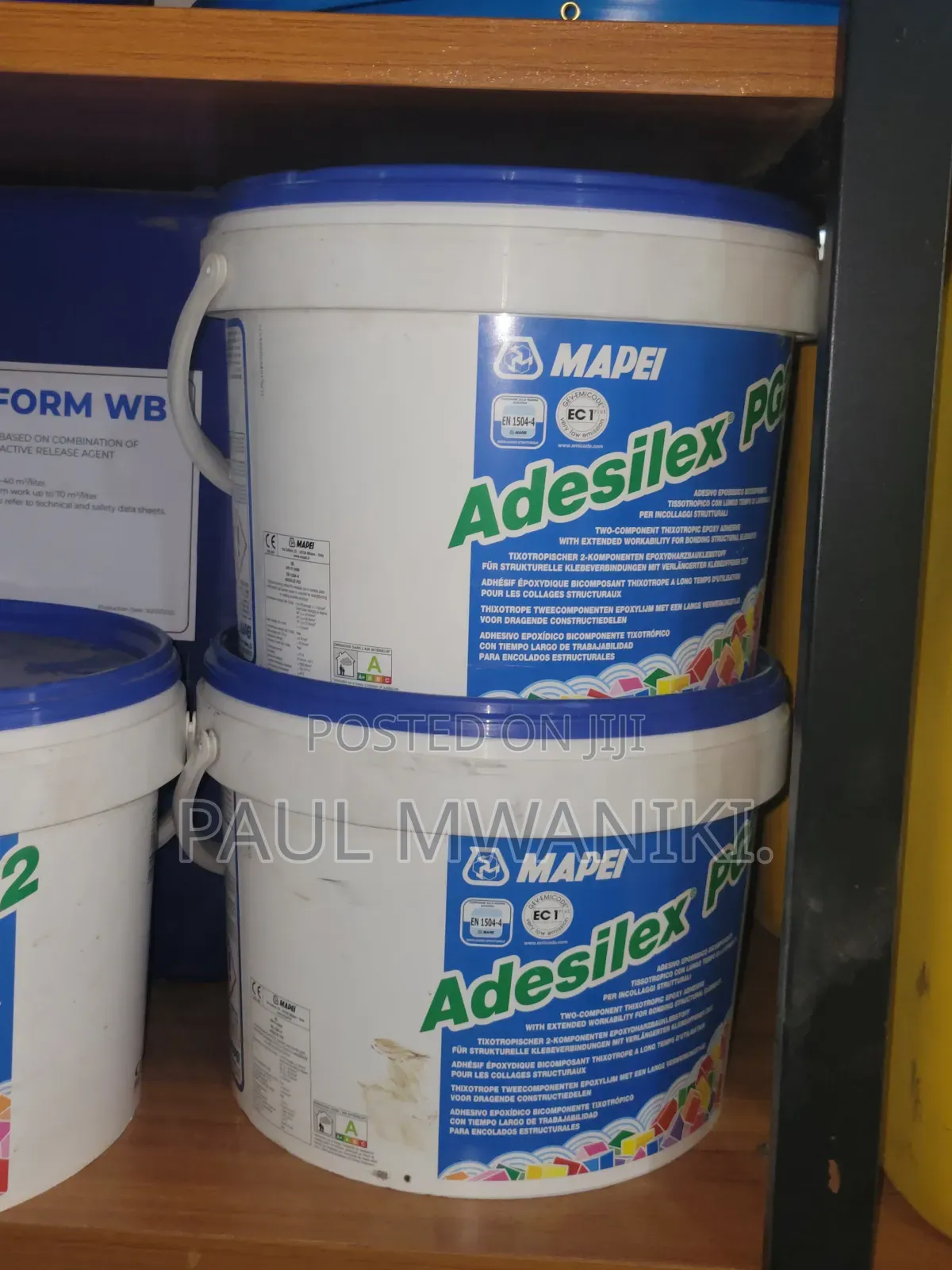 Adesilex PG4(Mapei)