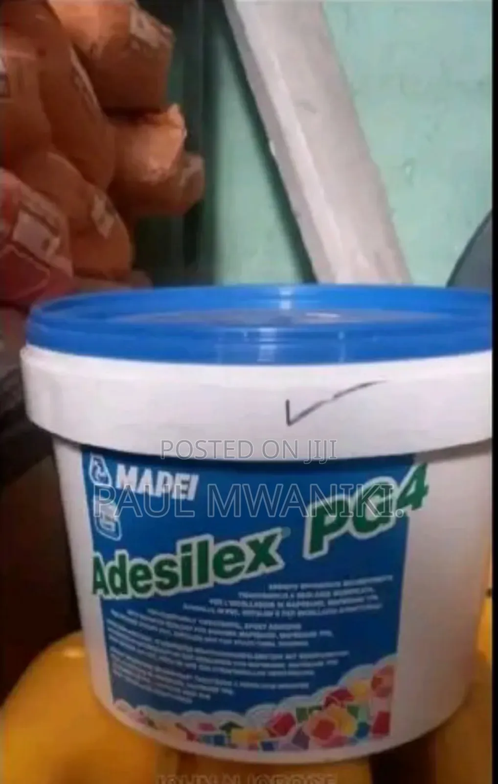 Adesilex PG4