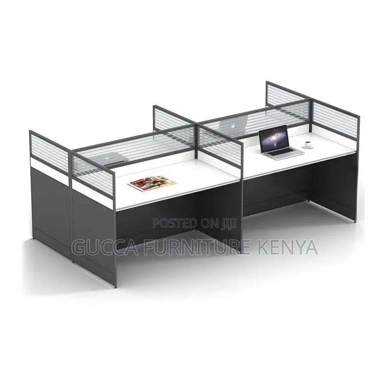 Workstation:4-Seater Modern Collaborative Office Workstation