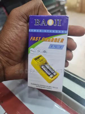AA/AAA Battery Charger