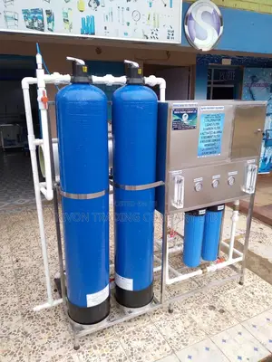 Water Treatment Machine (750lph Ro System)