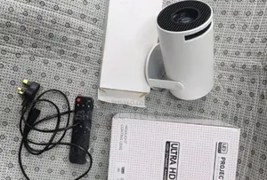 ADVANCE Android Projector Wifi Bluetooth Projector