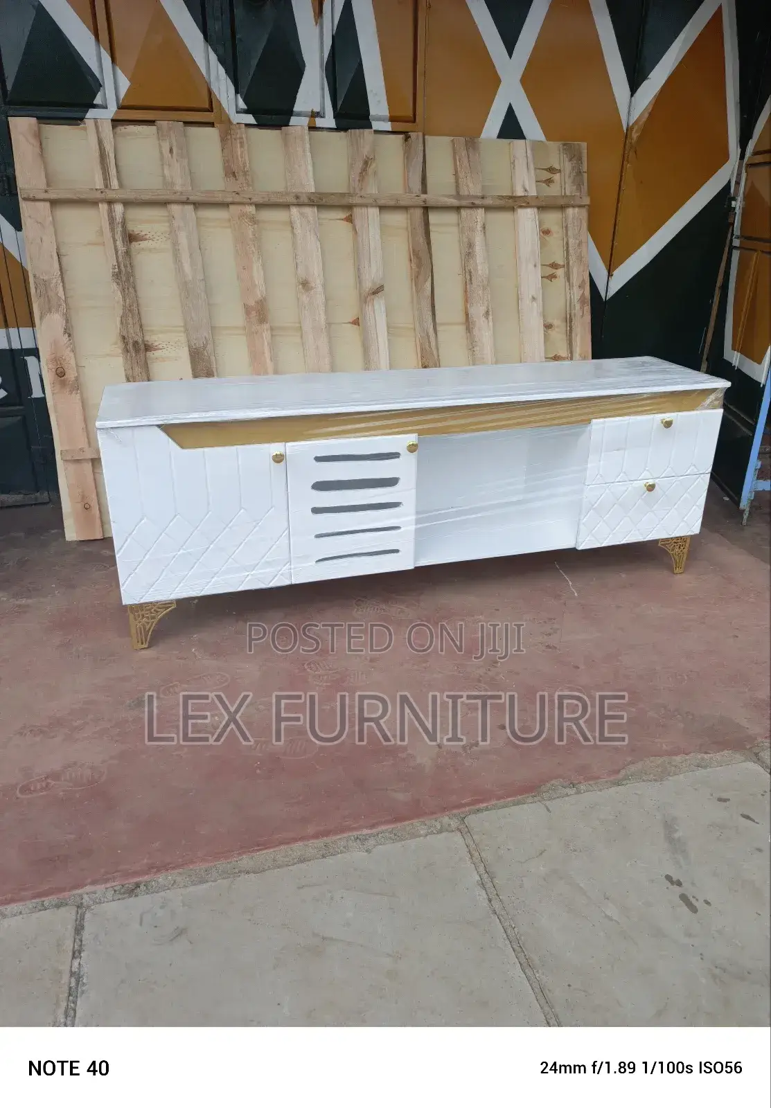 Flat Tv Stand