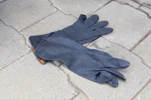 Nitrile Protective Gloves