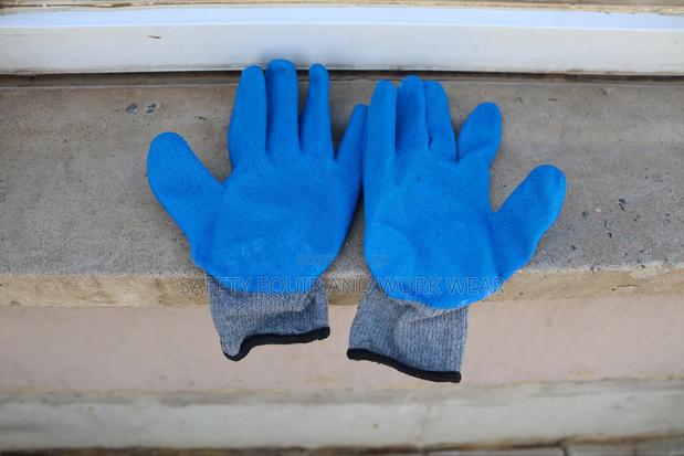 Tough Grip Gloves - main view