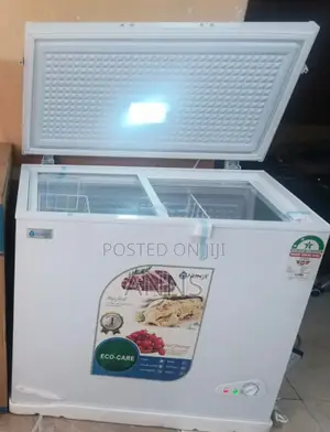 Nunix 200 Litres White Deep Freezer
