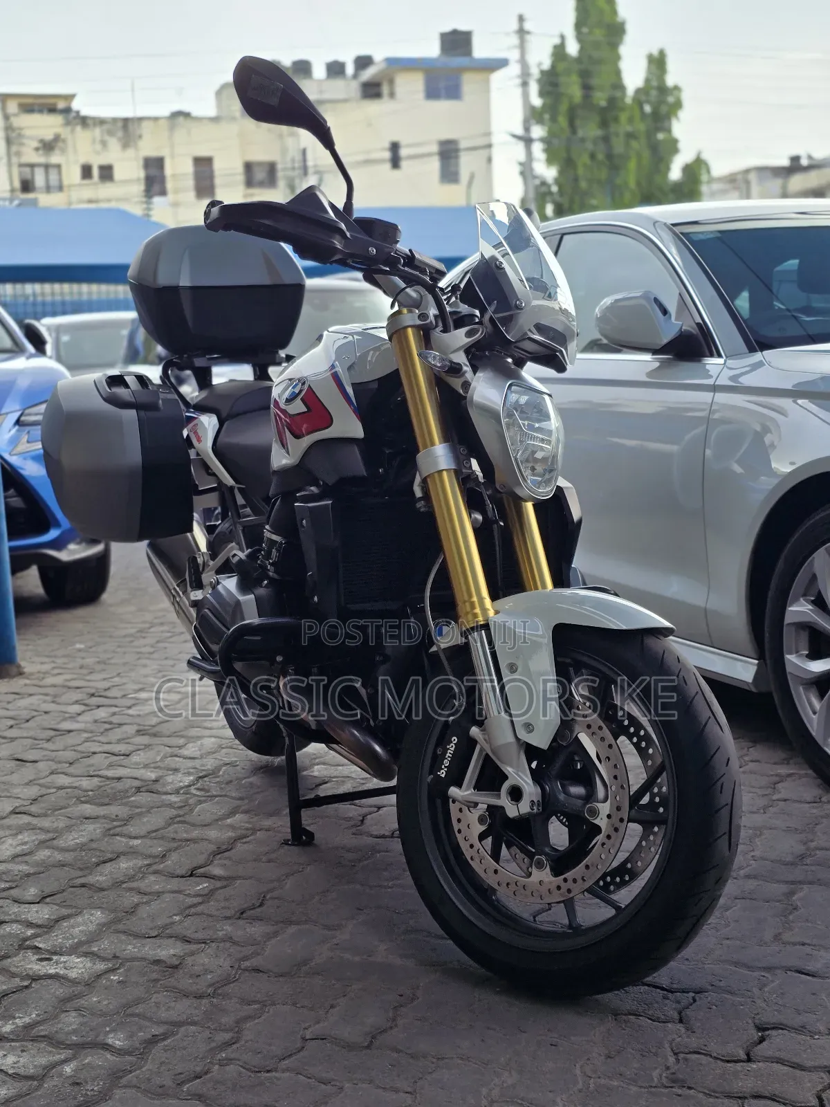 BMW 1200 2018 White