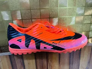 Orange Nike Air Zoom Football/Rugby Trainers 40-45
