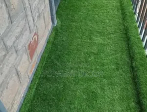 Artificial 10mm Green Grass Carpet