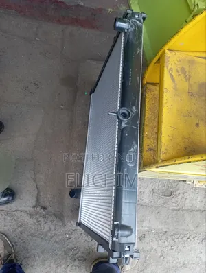 Land Cruiser 200 Series Radiator