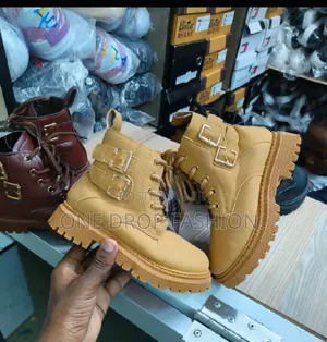 Kids Boots